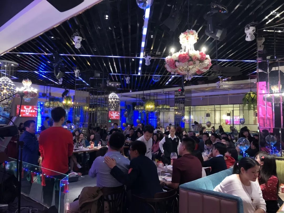 雄松華章“友情歲月，無聚不歡”2019屆狂歡派對